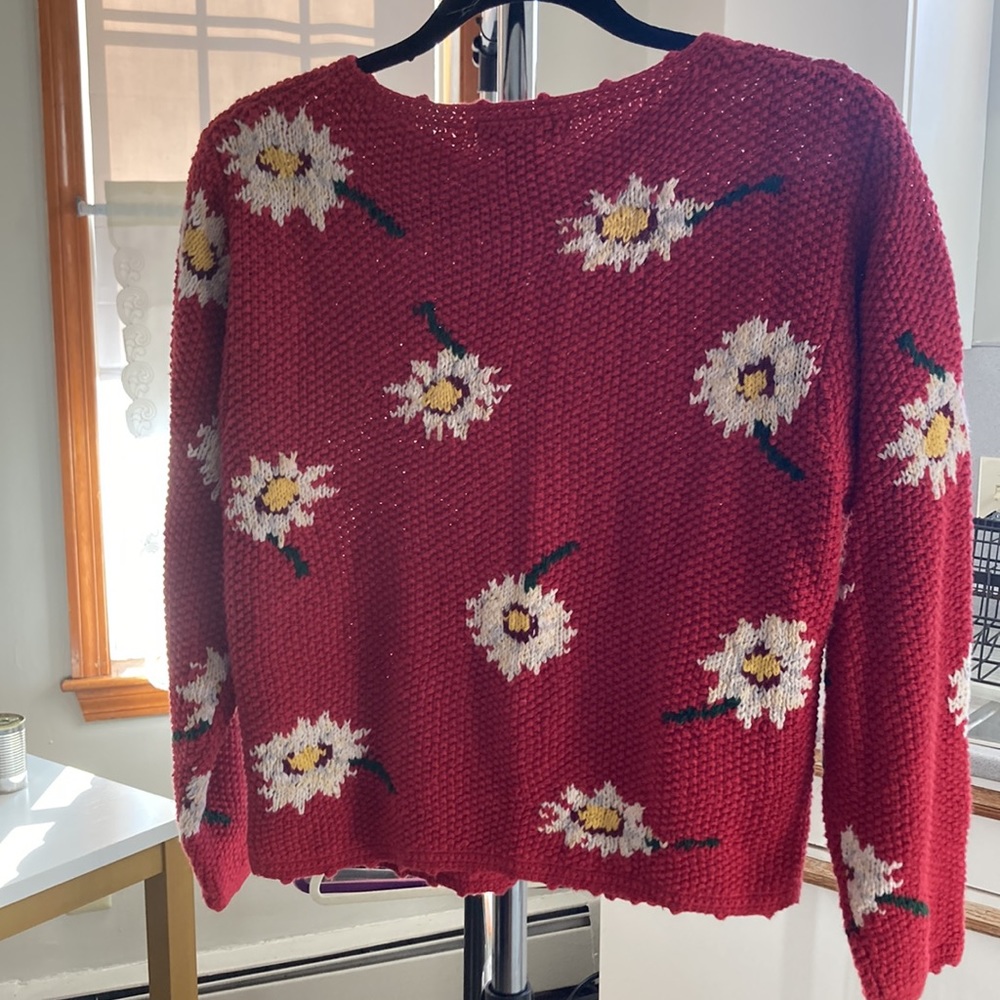Sweater - Picture 4 of 7